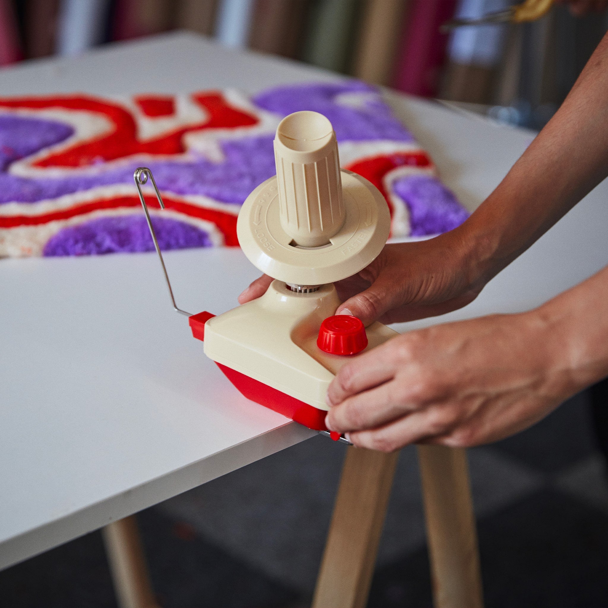 Bobineuse à laine manuelle tufting